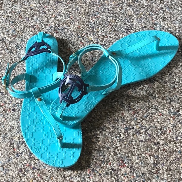 Ivanka Trump Shoes - IVANKA TRUMP FLATS, Sz 8B